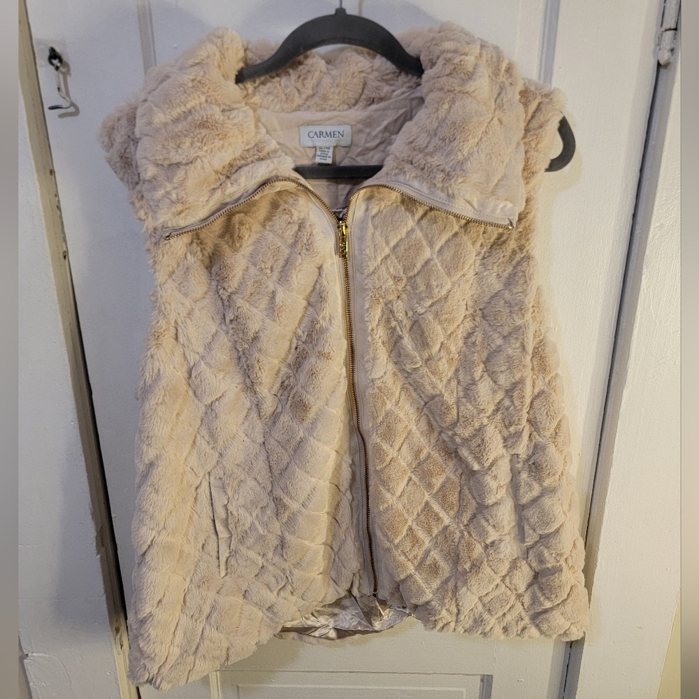 Carmen Marc Valvo Faux Fur Quilted Vest